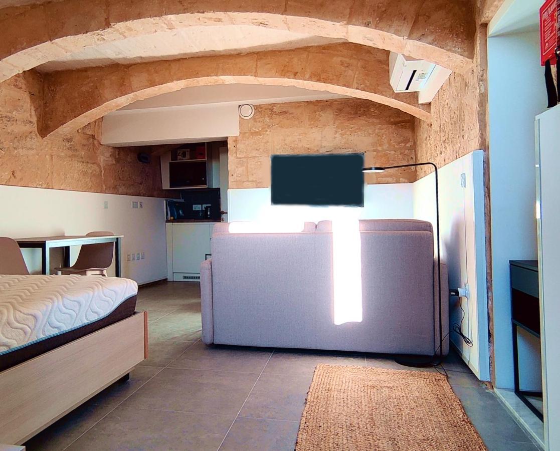 Tide 21 Savynomad Harbour Residences Valletta Bagian luar foto