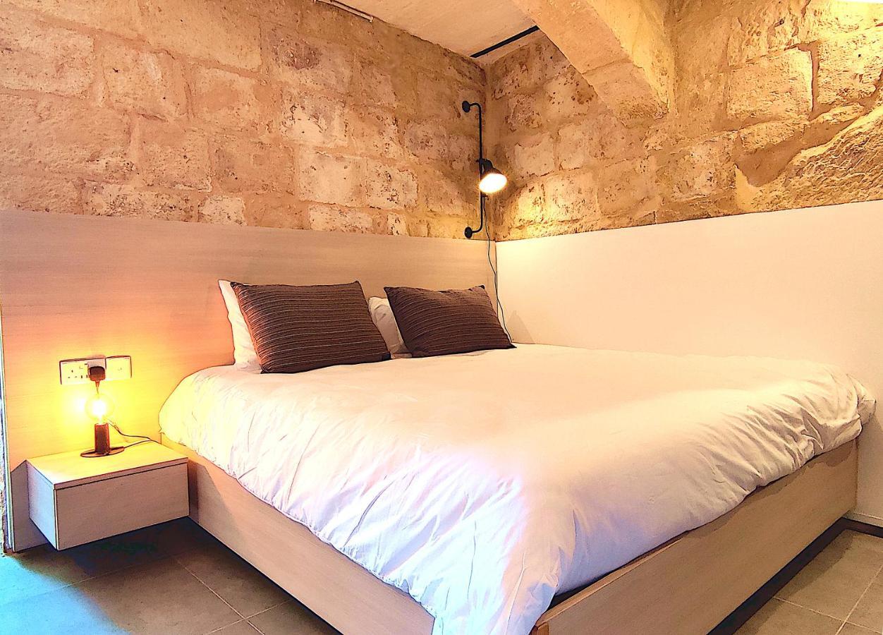 Tide 21 Savynomad Harbour Residences Valletta Bagian luar foto