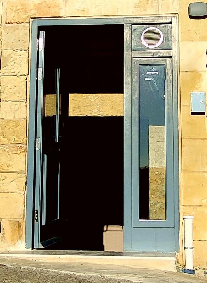 Tide 21 Savynomad Harbour Residences Valletta Bagian luar foto