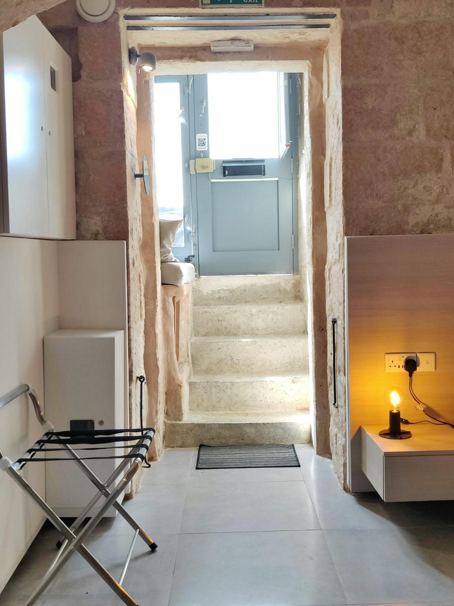 Tide 21 Savynomad Harbour Residences Valletta Bagian luar foto